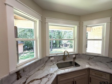 BRAND NEW BUILDER CUSTOM LOCATED ON PEACEFUL PRIVATE STREET WITH - photo 9