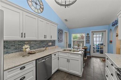 Beautifully Remodeled 2BR/2BA Corner-Lot Home in Haines Creek - photo 13