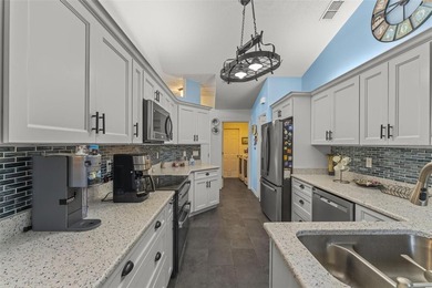Beautifully Remodeled 2BR/2BA Corner-Lot Home in Haines Creek - photo 15