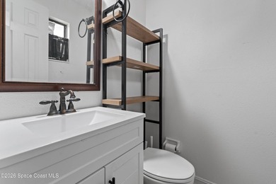 Move-in ready 2-bedroom, 1.5-bath home featuring a beautifully - photo 15