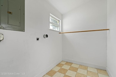 Move-in ready 2-bedroom, 1.5-bath home featuring a beautifully - photo 17
