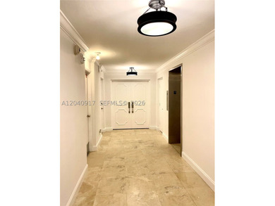 Welcome to Unit 3K at The Sands of Key Biscayne, a rare - photo 18