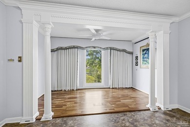 **OPEN HOUSE SAT. 5/30 FROM 11 AM- 1 PM** Discover this - photo 27