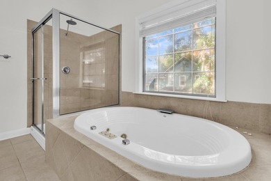 Designed in the timeless Charleston Single style and set within - photo 31