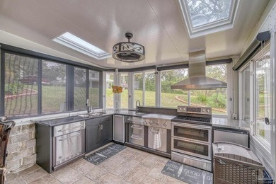 **OPEN HOUSE SAT. 5/30 FROM 11 AM- 1 PM** Discover this - photo 40
