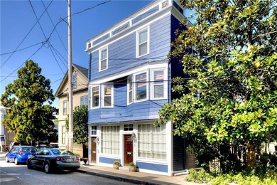 Historic Hill Townhouse just steps to Bellevue Avenue and two - photo 1