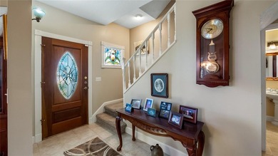 Welcome to this beautifully designed Victorian-style home built - photo 4