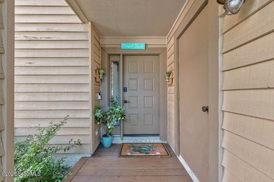 Coastal lifestyle with marsh views forever , this exquisite end - photo 11