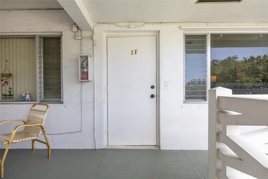 Lowest priced fully furnished 1/1 apartment in the area! 2nd - photo 2