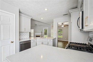 Explore 2213 Skylar Leigh Dr, designed for everyday comfort with - photo 21