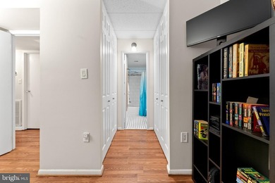 Welcome home to this bright and spacious 2-bedroom, 2-bath - photo 30