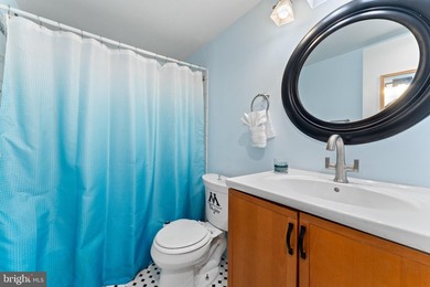 Welcome home to this bright and spacious 2-bedroom, 2-bath - photo 32