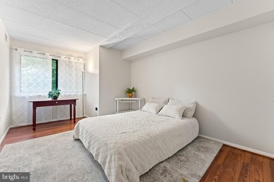 Welcome home to this bright and spacious 2-bedroom, 2-bath - photo 34