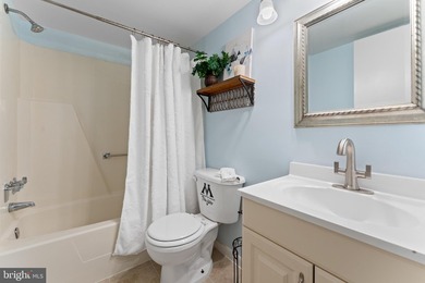 Welcome home to this bright and spacious 2-bedroom, 2-bath - photo 36