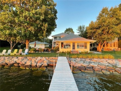 Lake Home For Sale in Tonka Bay, Minnesota