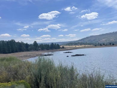  Acreage For Sale in Lake View Oregon