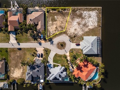 DIRECT GULF ACCESS LOT WITH NO BRIDGES - 112 FEET OF WATERFRONT - photo 3