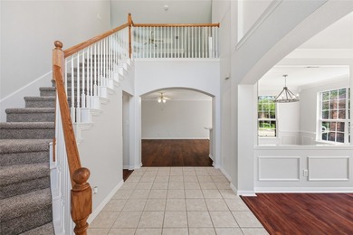 This well-maintained 3-bedroom, 2.5-bath Frisco home is move-in - photo 2