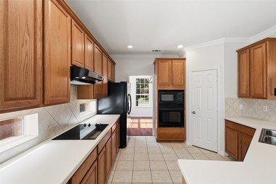 This well-maintained 3-bedroom, 2.5-bath Frisco home is move-in - photo 8