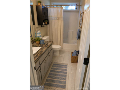 || COMPLETE INTERIOR RENOVATION || LAKE LANIER COMMUNITY WITH - photo 8