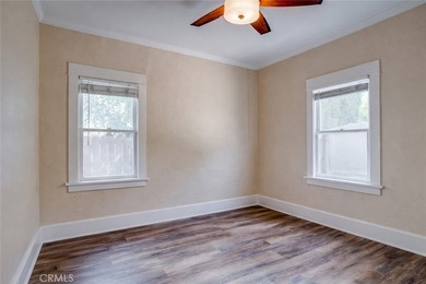 925 S Grand Ave - photo 17