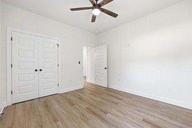 Located in the Shaftesbury Glen community with golf course views - photo 21
