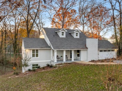 Lake Home For Sale in Ooltewah, Tennessee