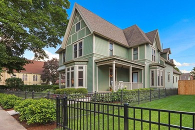 Lake Geneva landmark! The only known Eastlake Victorian in the - photo 42