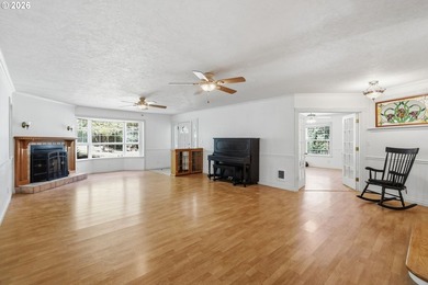 Looking for a little more space and freedom? This unique 3-level - photo 10