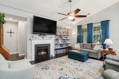 Welcome home. This beautiful gas heated ranch in Carolina - photo 10