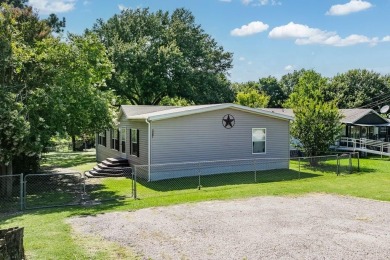 Lake Home For Sale in Gun Barrel City, Texas