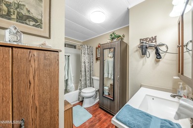 Looking for room to breathe? Welcome to this well-maintained - photo 19
