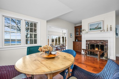 Welcome to your dream retreat at 11 Sheperds Way in one of the - photo 23