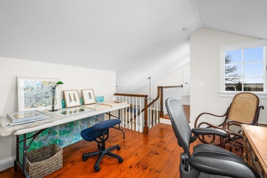 Welcome to your dream retreat at 11 Sheperds Way in one of the - photo 30