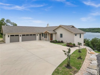 Lake Home For Sale in Garfield, Arkansas