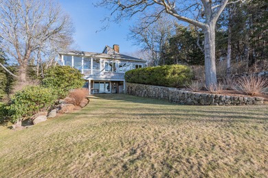 Welcome to your dream retreat at 11 Sheperds Way in one of the - photo 44