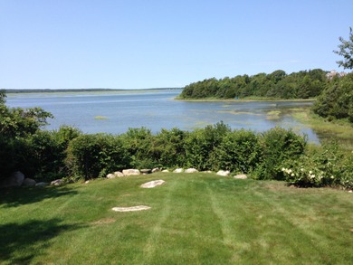 Welcome to your dream retreat at 11 Sheperds Way in one of the - photo 52