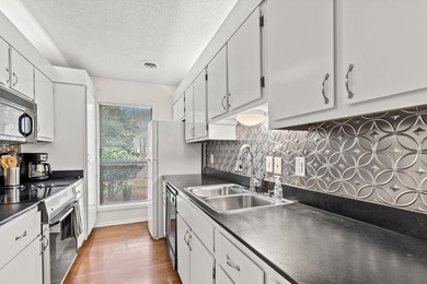 A rare opportunity to own this Primary, Secondary, or Investment - photo 3