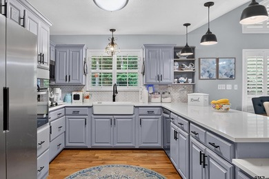 Experience fabulous resort-style living in this immaculate and - photo 3