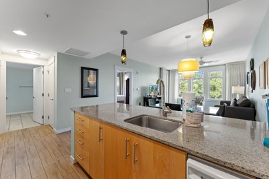 ***Best Price 'Bayview' Condo*** in the Baytowne Village. This - photo 19