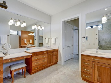 2 YEARS NEW! Custom Home, designed for Comfort, Style, and - photo 28