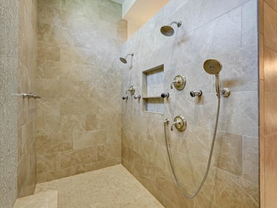 2 YEARS NEW! Custom Home, designed for Comfort, Style, and - photo 31