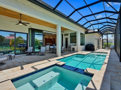2 YEARS NEW! Custom Home, designed for Comfort, Style, and - photo 40