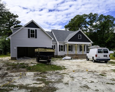 Trent River Home Active Under Contract in New Bern North Carolina