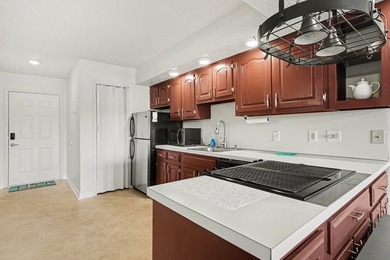 Additional listing photo 4