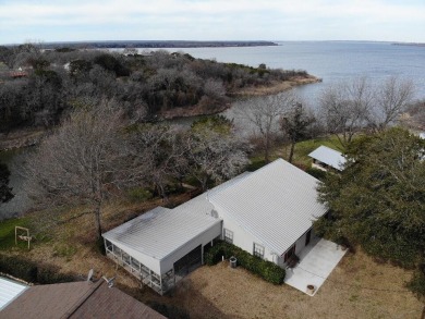 Lake Whitney Home For Sale in Whitney Texas