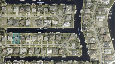 Caloosahatchee River Home For Sale in Cape Coral Florida