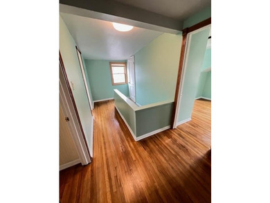 This 4-bedroom house features well-kept and well-maintained - photo 14