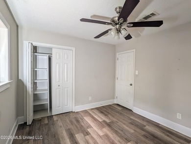 Summer is the perfect time to make your move, and this all-brick - photo 16