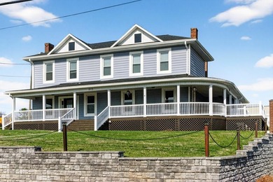 Unlock the potential of this versatile commercial property